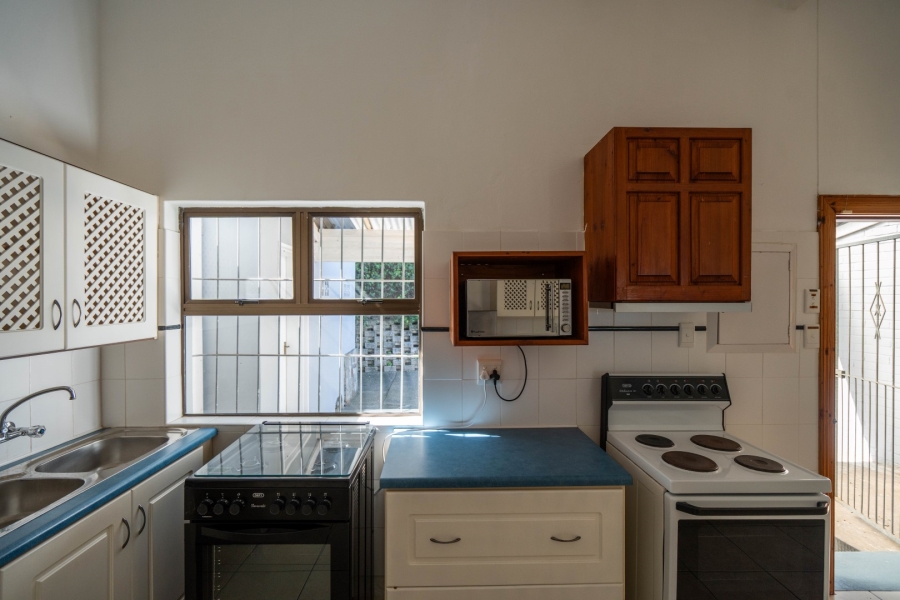 6 Bedroom Property for Sale in East Bank Eastern Cape